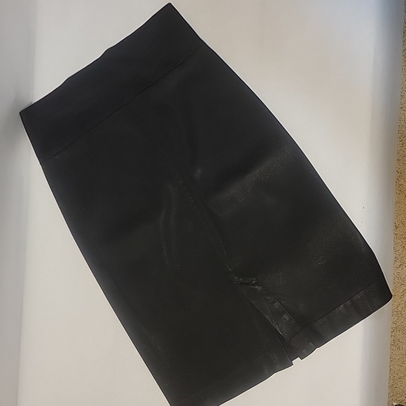 Level 99 Pencil Skirt - Picture 2 of 5
